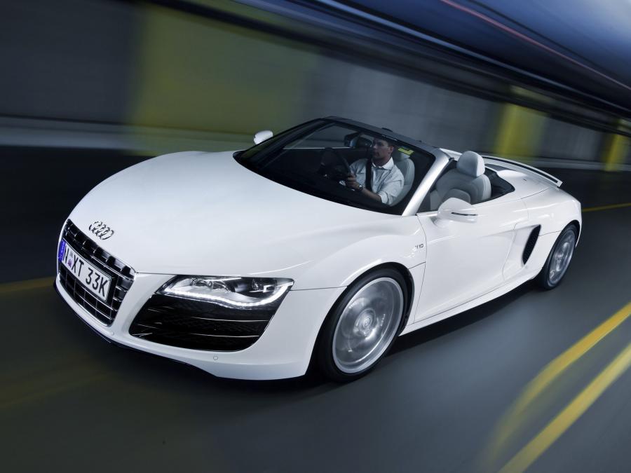  Audi R8 V10 Spyder 2010 года  (AU) (фото 9 из 9)
